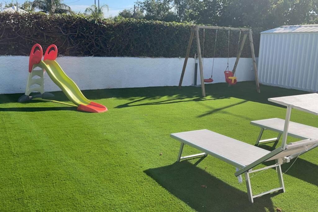 Villa Mare Blue Sr Nuovissima Villa 150M Dal Mare Adatta A Bambini Terrauzza Exterior photo